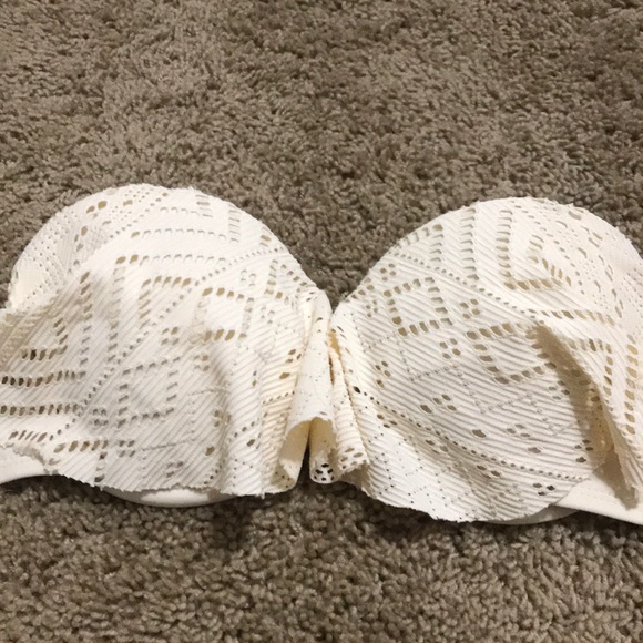Target Off White Bikini Top - Picture 2 of 4